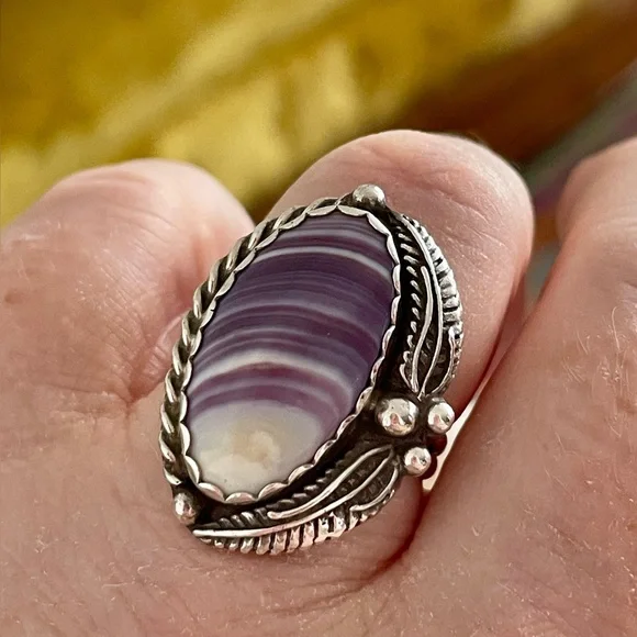 Vintage Sterling Silver Wampum Ring - Picture 7 of 9